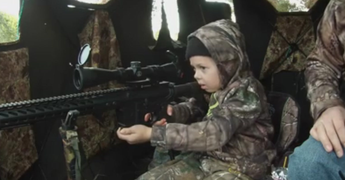 7-year-old girl shoots her first deer, public rallies behind father for his excellent instruction