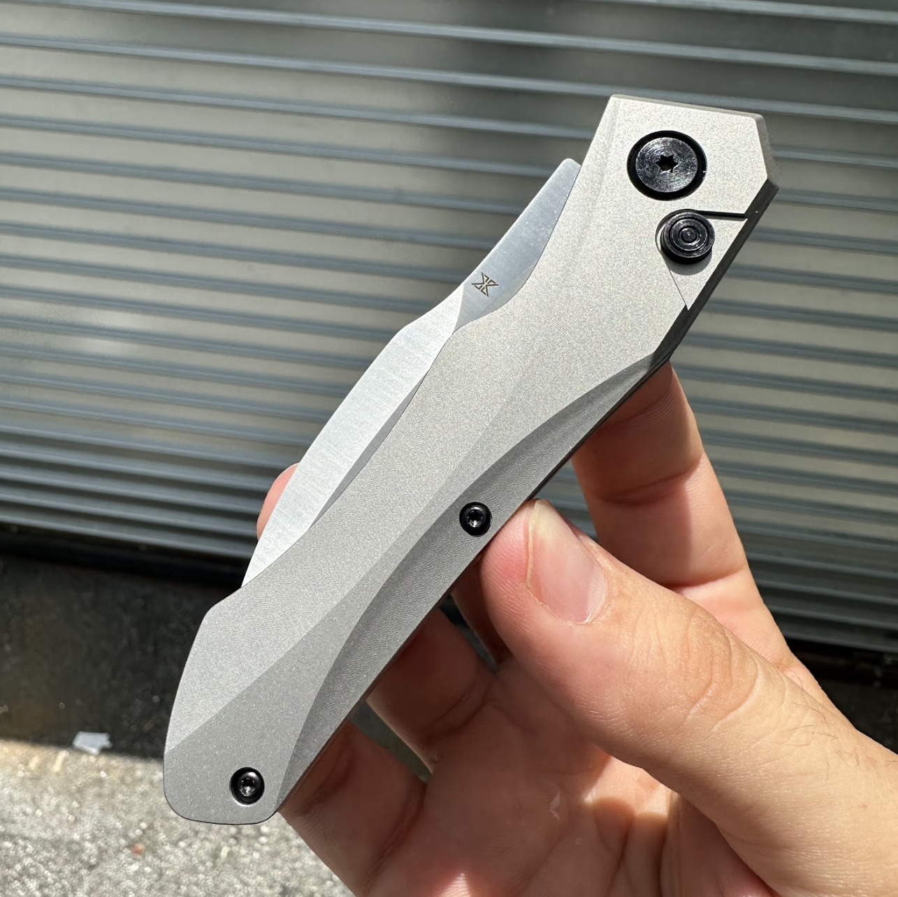 Hendrix Titanium Hell Hawk Switchblade Hendrix Titanium Hell Hawk Switchblade
