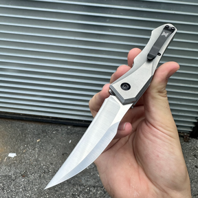 automatic hell hawk switchblade in hand