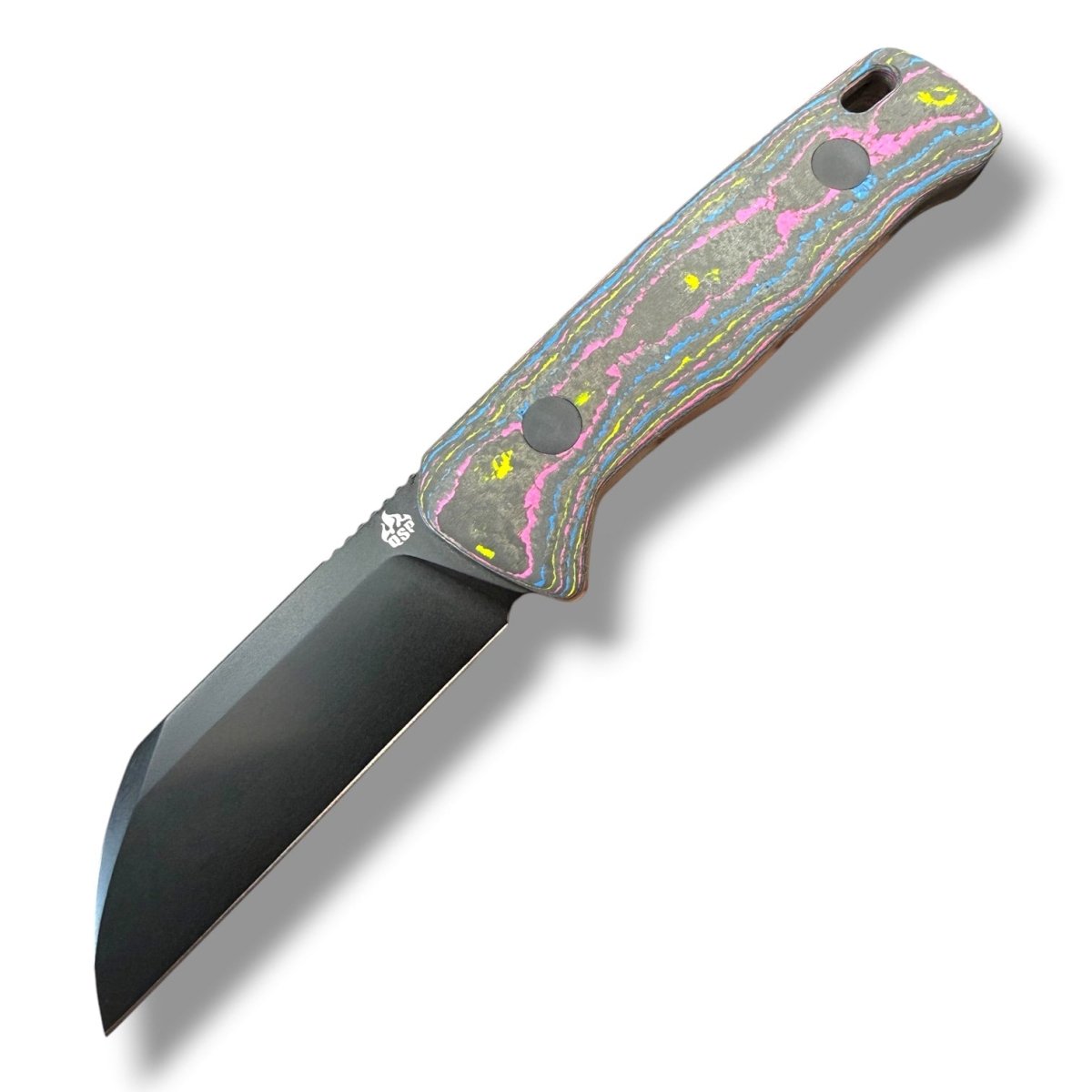 QSP Baby Penguin Blade City Exclusive – 14C28N Sheepsfoot Fixed Blade & Camo Carbon Handle (Limited Edition /100) - Blade City